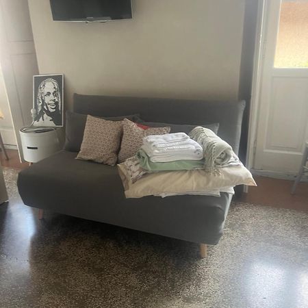 Come A Casa Castelletto sopra Ticino Eksteriør bilde