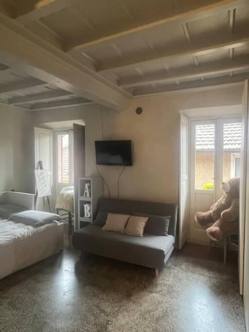 Come A Casa Castelletto sopra Ticino Eksteriør bilde